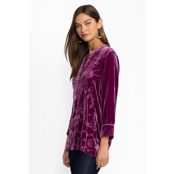 Johnny Was NWT $365 Henley Voyager Tunic Velvet Embroidered Purple Size Large - Picture 8 of 8